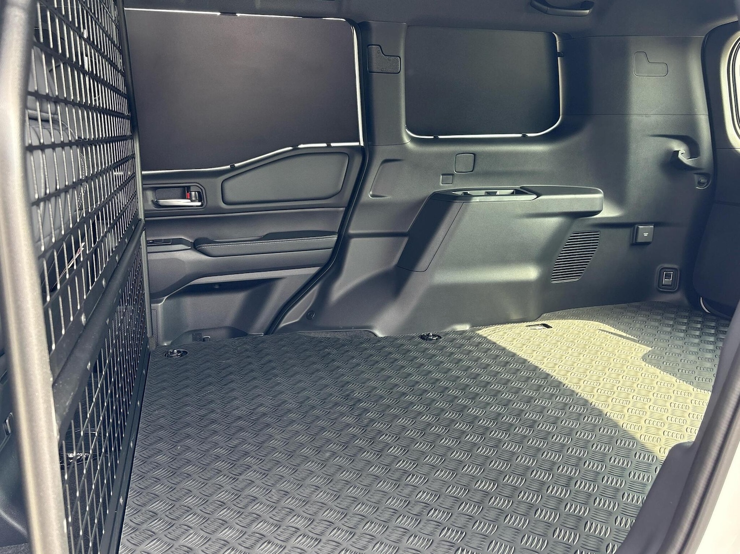 Used Toyota Land Cruiser 2025 for sale - 76486584: Photo 12