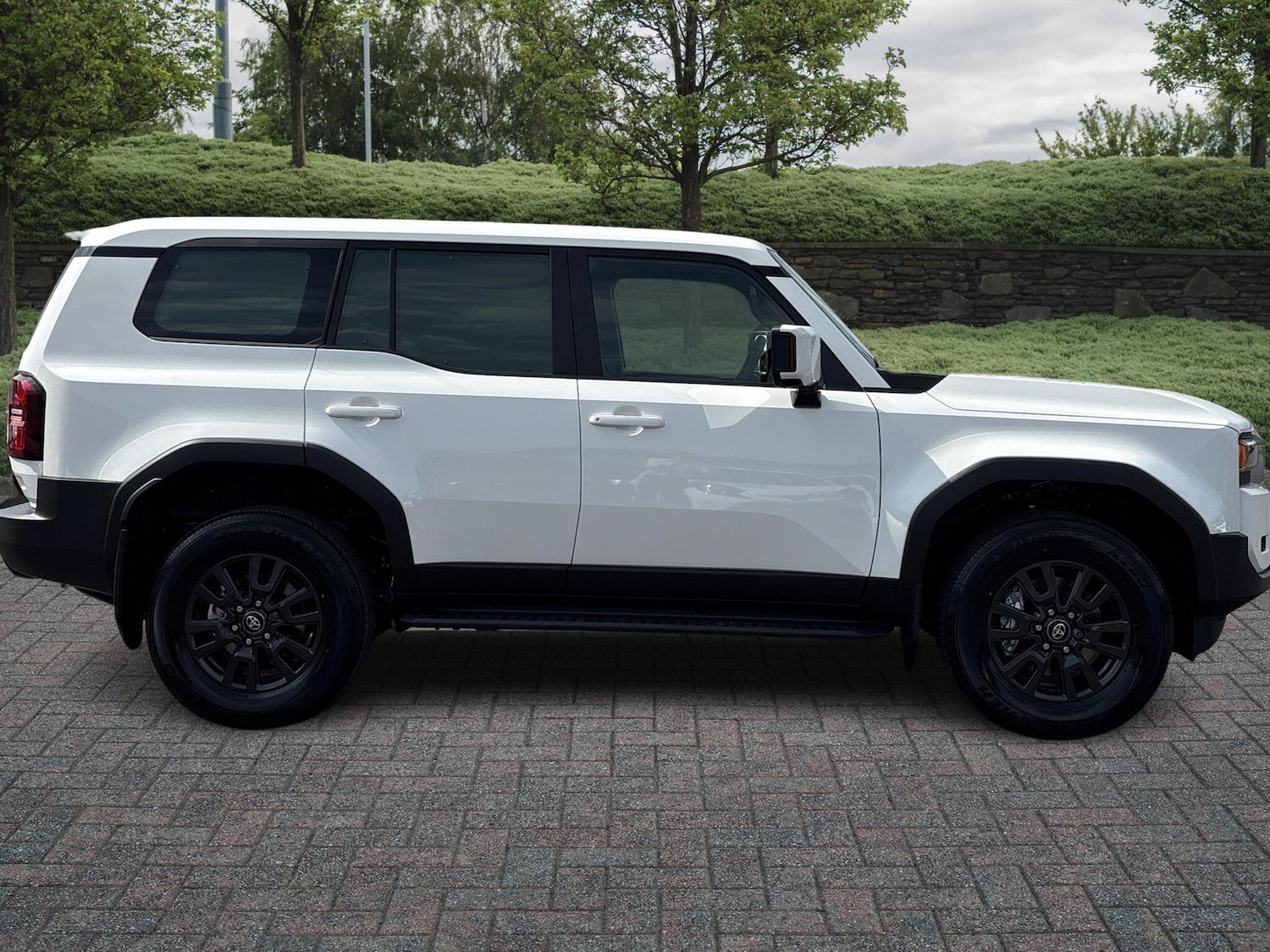 Used Toyota Land Cruiser 2025 for sale - 76486584: Photo 16