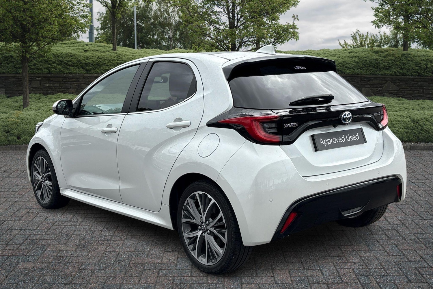 Used Toyota Yaris 2022 for sale - 76338424: Photo 25