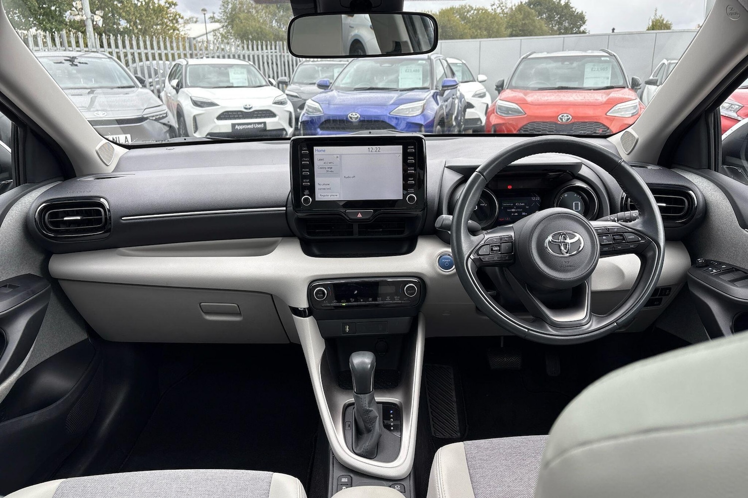 Used Toyota Yaris 2022 for sale - 76338424: Photo 26