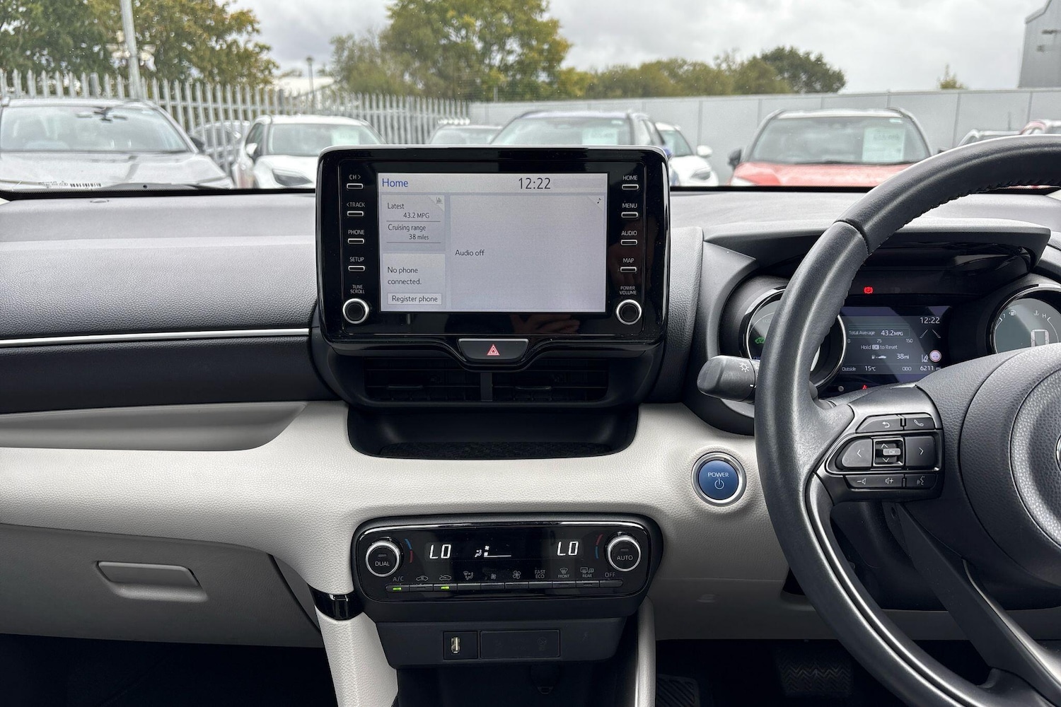 Used Toyota Yaris 2022 for sale - 76338424: Photo 29