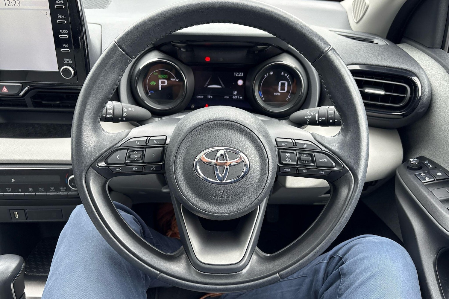 Used Toyota Yaris 2022 for sale - 76338424: Photo 31