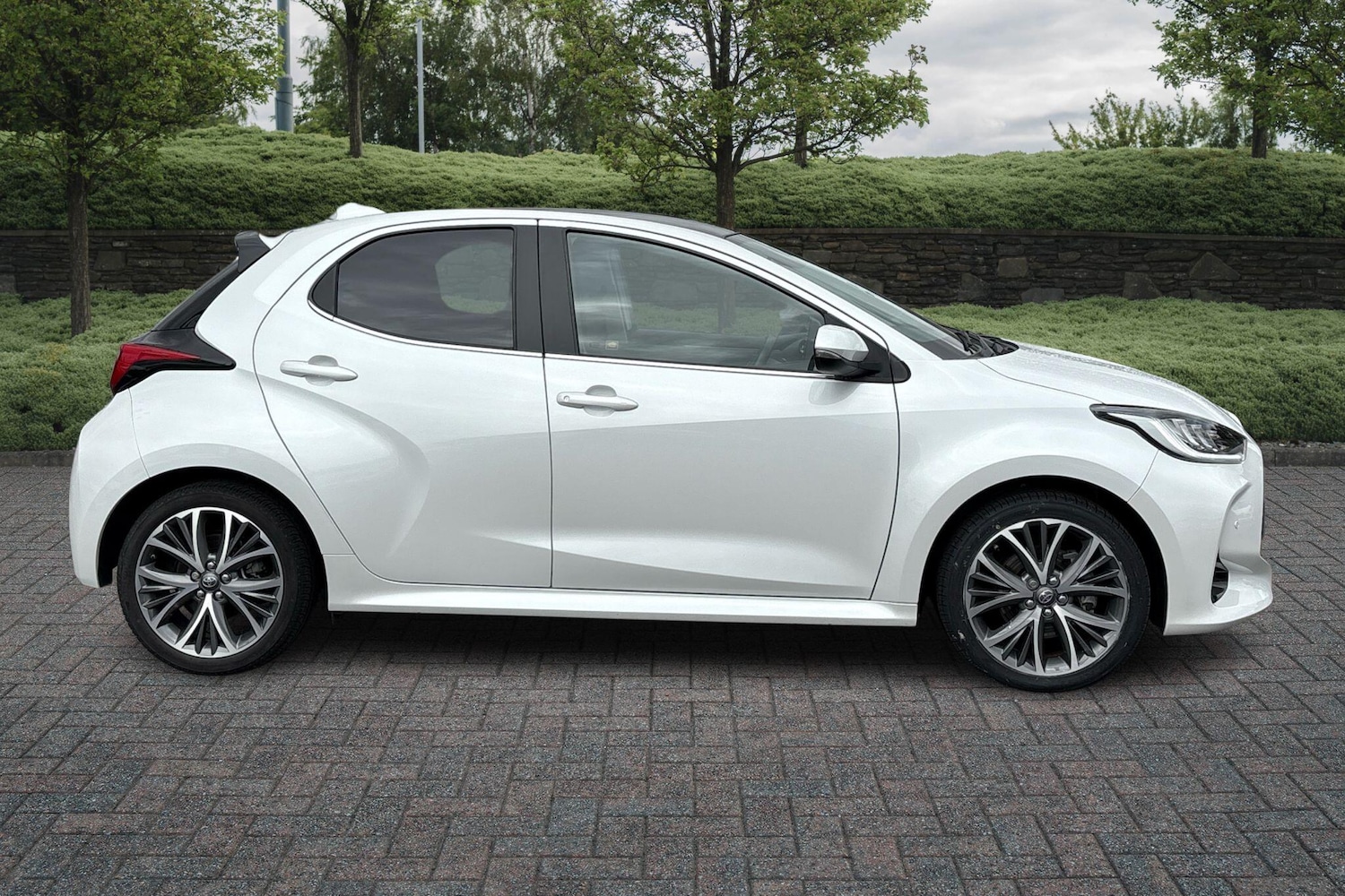 Used Toyota Yaris 2022 for sale - 76338424: Photo 34