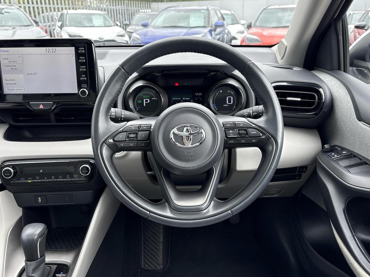 Used Toyota Yaris 2022 for sale - 76338424: Photo 6