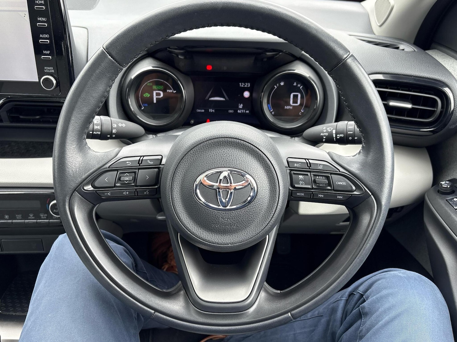 Used Toyota Yaris 2022 for sale - 76338424: Photo 8