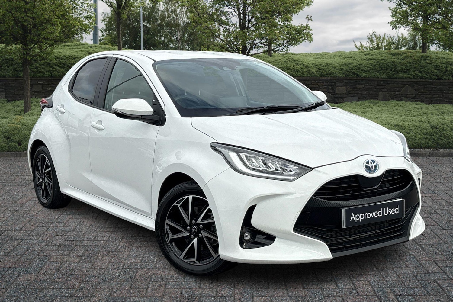 Used Toyota Yaris 2023 for sale - 76139686: Photo 1