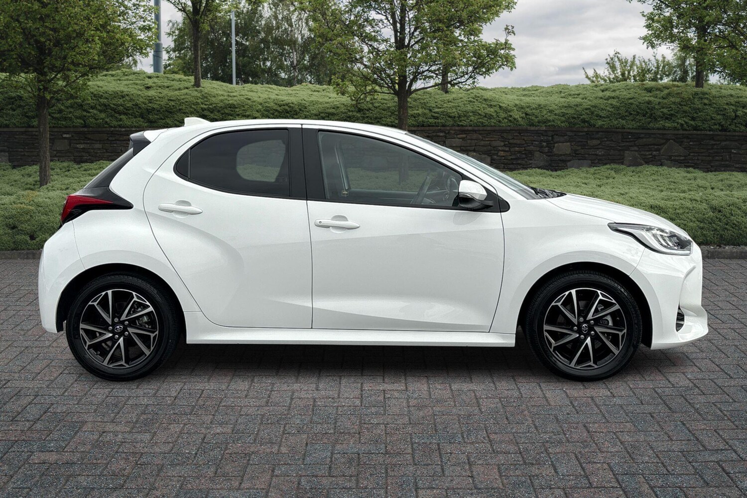 Used Toyota Yaris 2023 for sale - 76139686: Photo 13