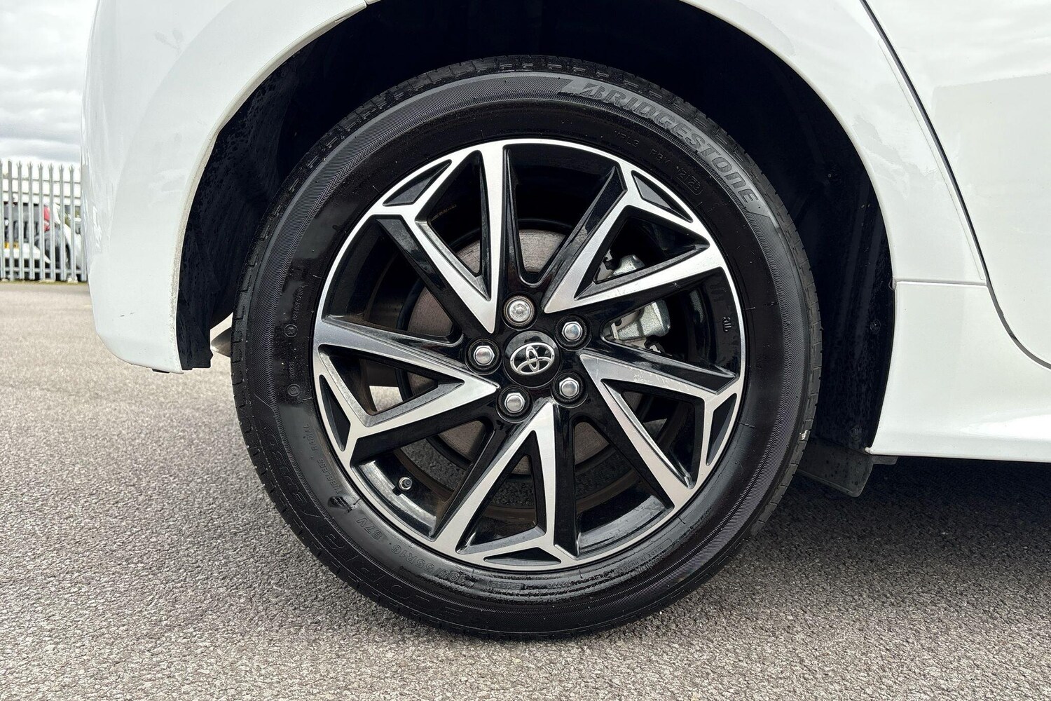 Used Toyota Yaris 2023 for sale - 76139686: Photo 21