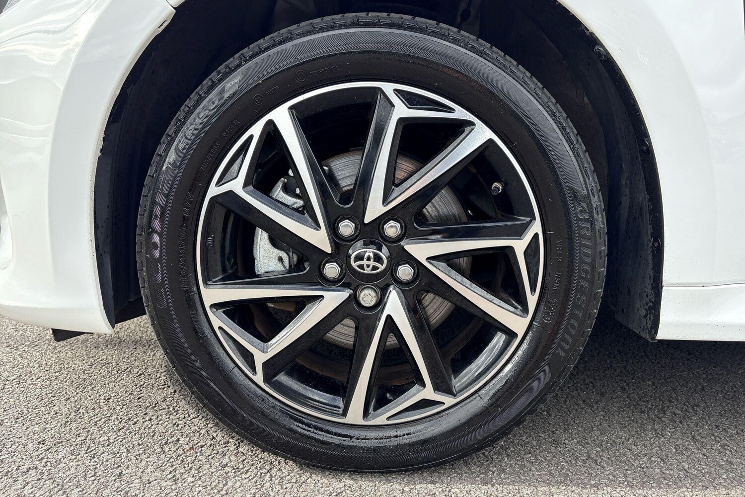 Used Toyota Yaris 2023 for sale - 76139686: Photo 22