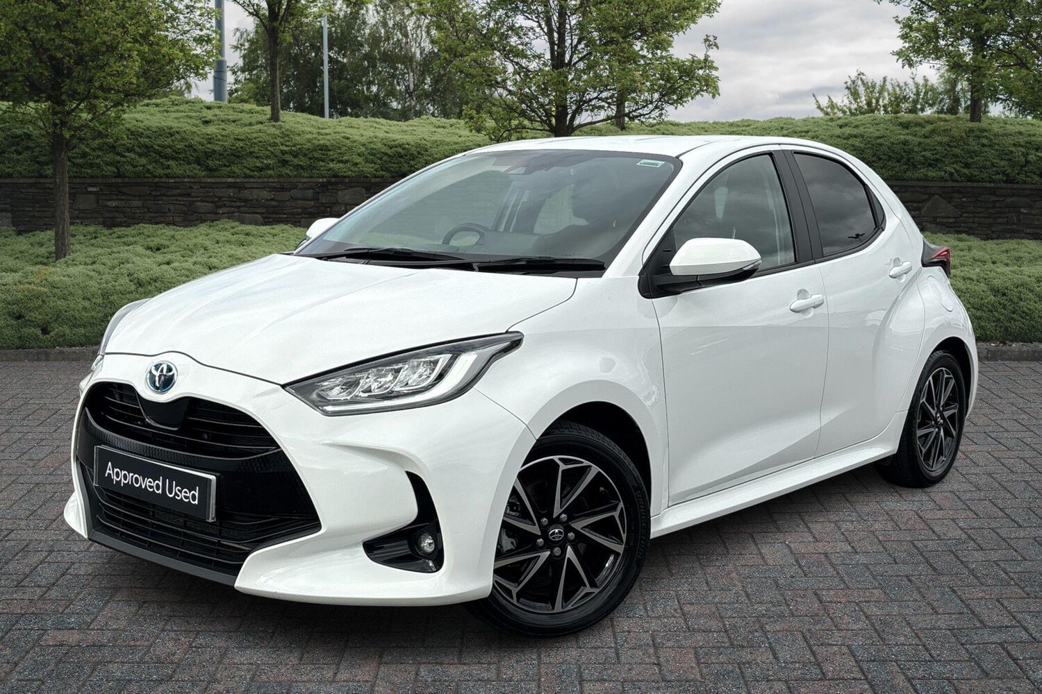 Used Toyota Yaris 2023 for sale - 76139686: Photo 3