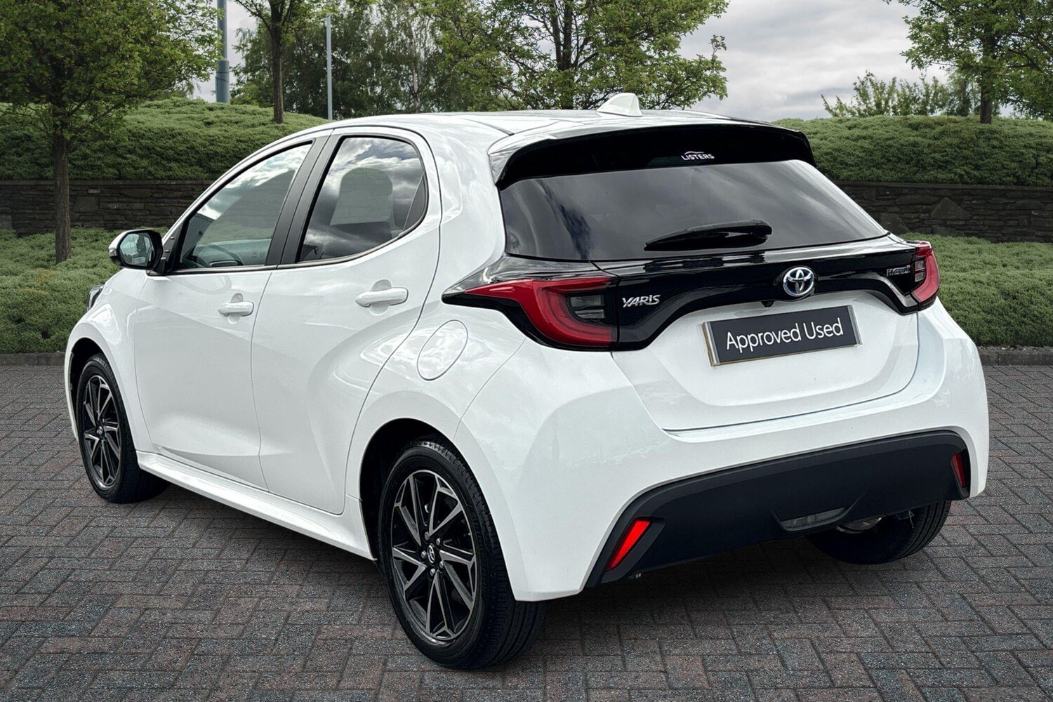 Used Toyota Yaris 2023 for sale - 76139686: Photo 4