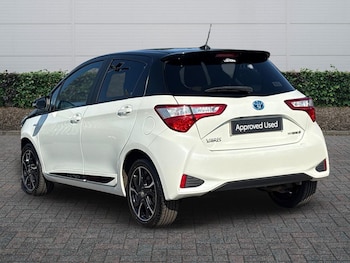 Used Toyota Yaris 2018 for sale - 79050773: Photo