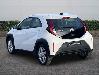 Used Toyota Aygo X 2023 for sale - 77013609: Photo
