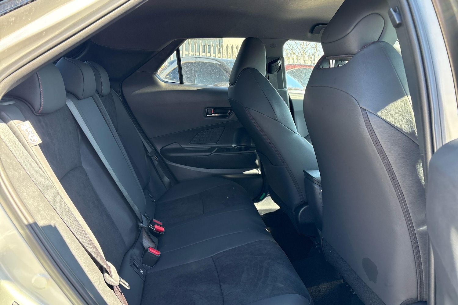 Used Toyota C-HR 2025 for sale - 77013634: Photo 18