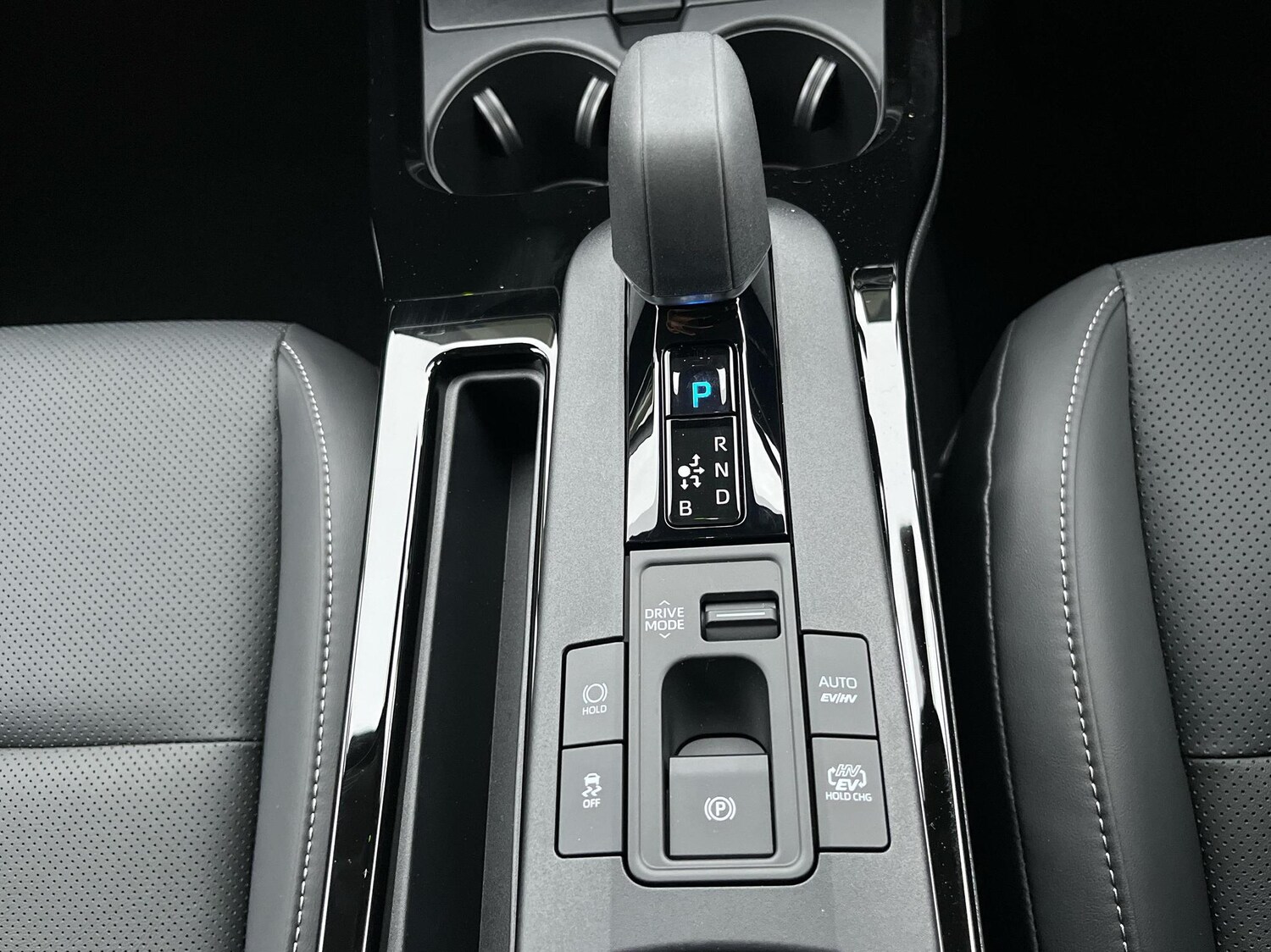 Used Toyota Prius 2024 for sale - 76563192: Photo 23