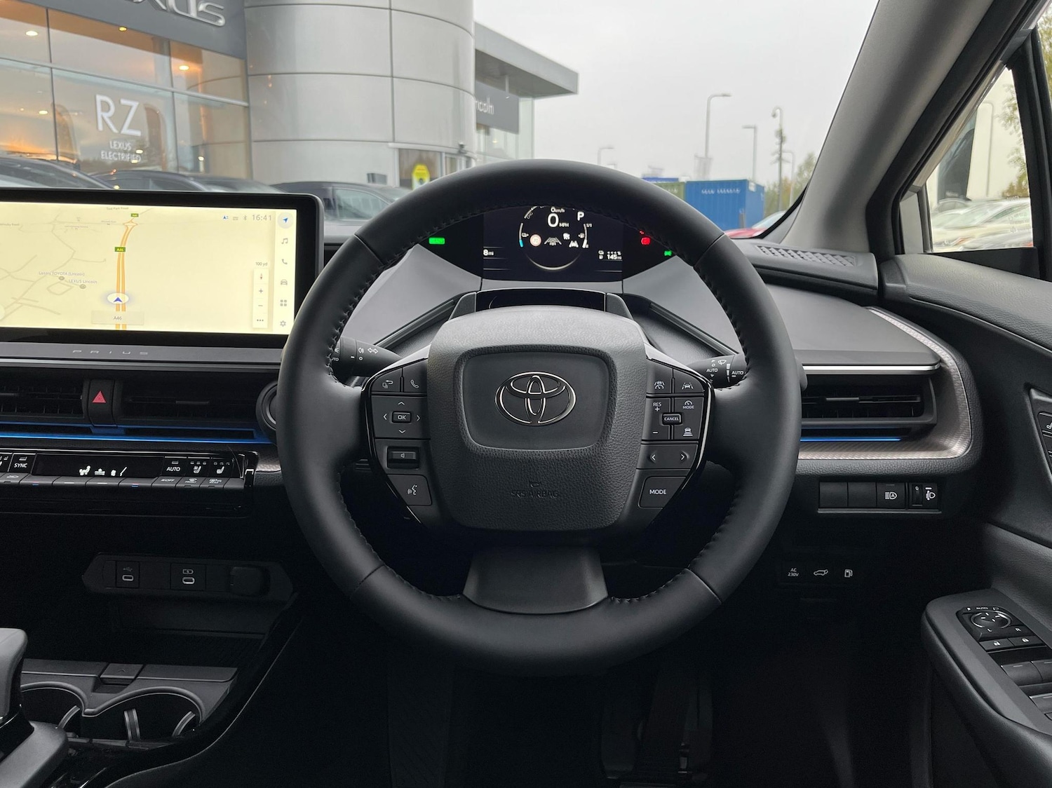 Used Toyota Prius 2024 for sale - 76563192: Photo 6