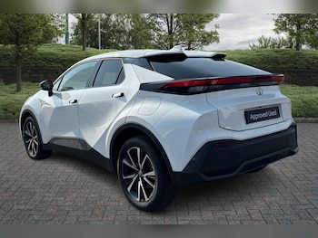 Used Toyota C-HR 2025 for sale - 77457345: Photo