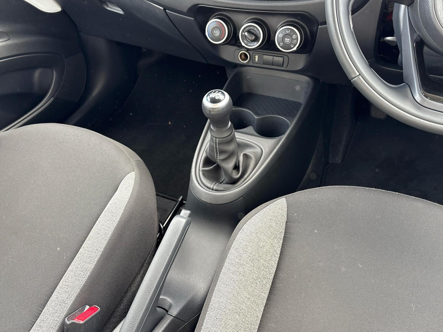 Used Toyota Aygo X 2022 for sale - 76043947: Photo 20