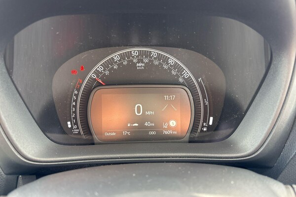 Used Toyota Aygo X 2022 for sale - 76043947: Photo 32