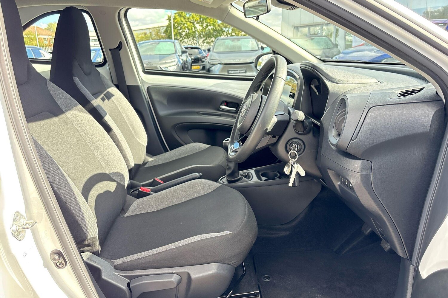 Used Toyota Aygo X 2022 for sale - 76043947: Photo 38