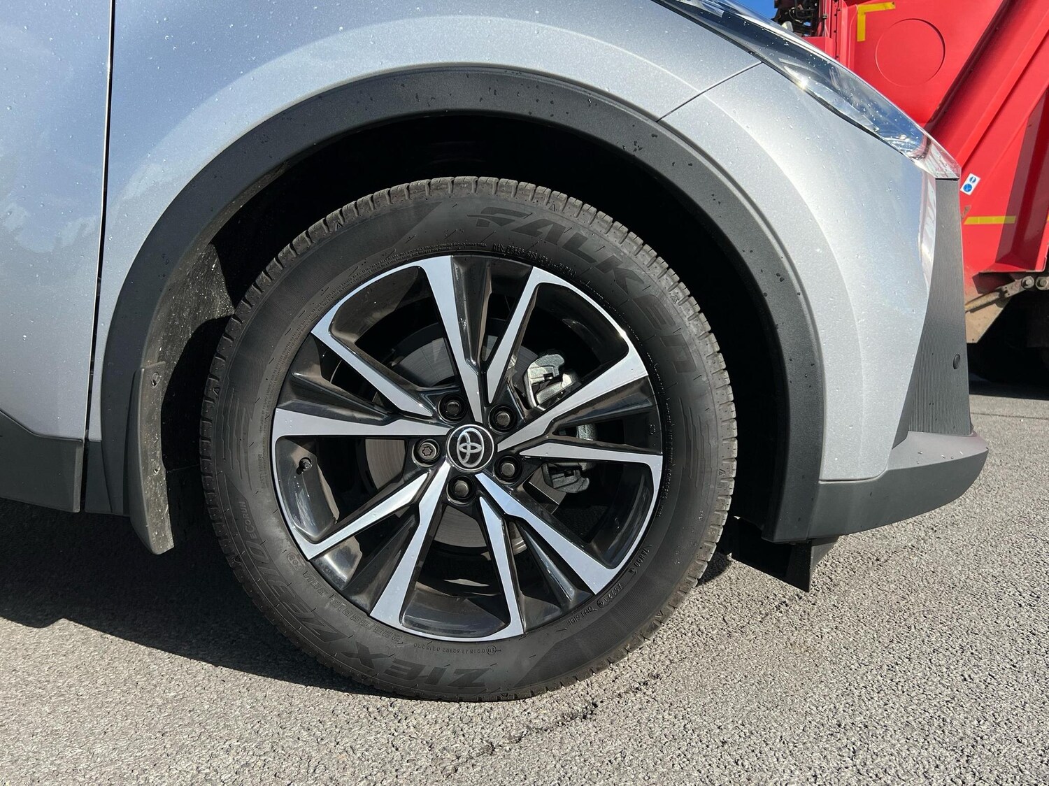 Used Toyota C-HR 2024 for sale - 76111709: Photo 18
