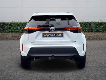 Used Toyota Yaris 2023 for sale - 77359942: Photo