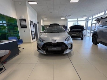 Used Toyota Yaris 2026 for sale - 79146934: Photo
