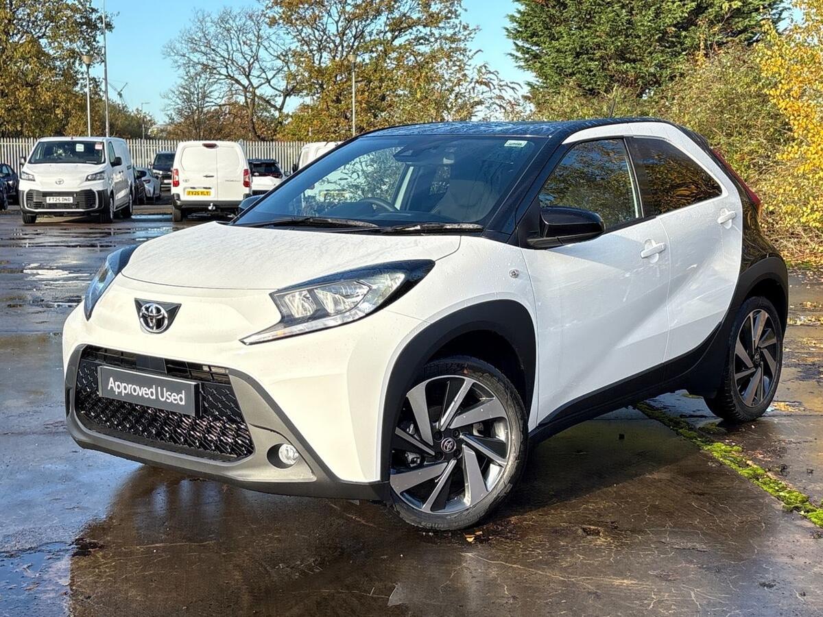 Used Toyota Aygo X 2025 for sale - 76937262: Photo 2