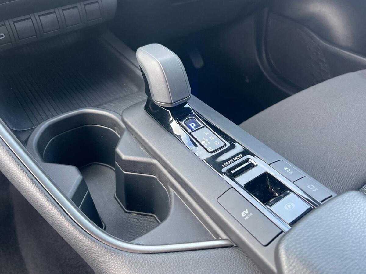 Used Toyota C-HR 2024 for sale - 76716688: Photo 15