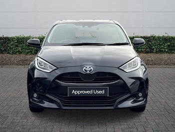 Used Toyota Yaris 2023 for sale - 79281045: Photo