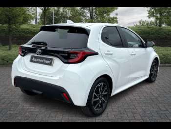 Used Toyota Yaris 2023 for sale - 74778473: Photo