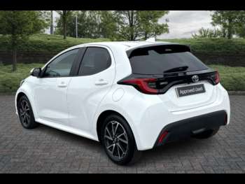 Used Toyota Yaris 2023 for sale - 74778473: Photo