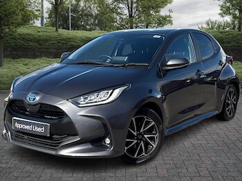 Used Toyota Yaris 2022 for sale - 75916452: Photo
