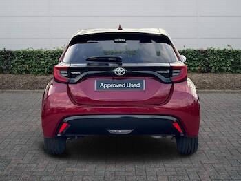 Used Toyota Yaris 2020 for sale - 77332559: Photo