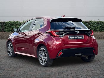 Used Toyota Yaris 2021 for sale - 79670960: Photo