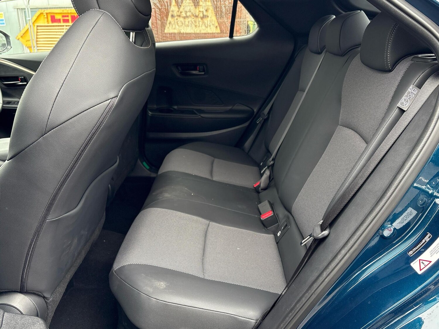 Used Toyota C-HR 2025 for sale - 77525715: Photo 12