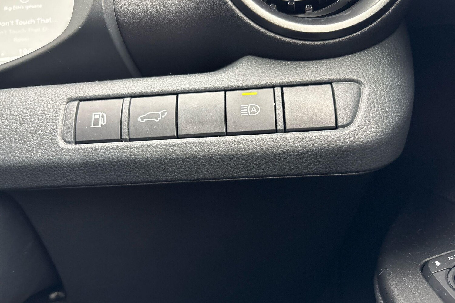 Used Toyota C-HR 2025 for sale - 77525715: Photo 39