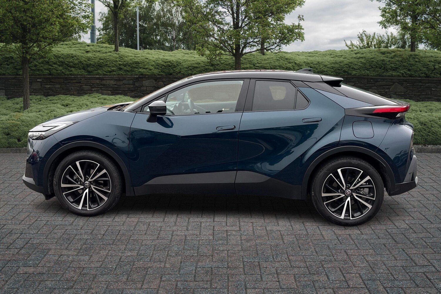 Used Toyota C-HR 2025 for sale - 77525715: Photo 43