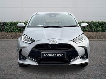 Used Toyota Yaris 2024 for sale - 79633304: Photo