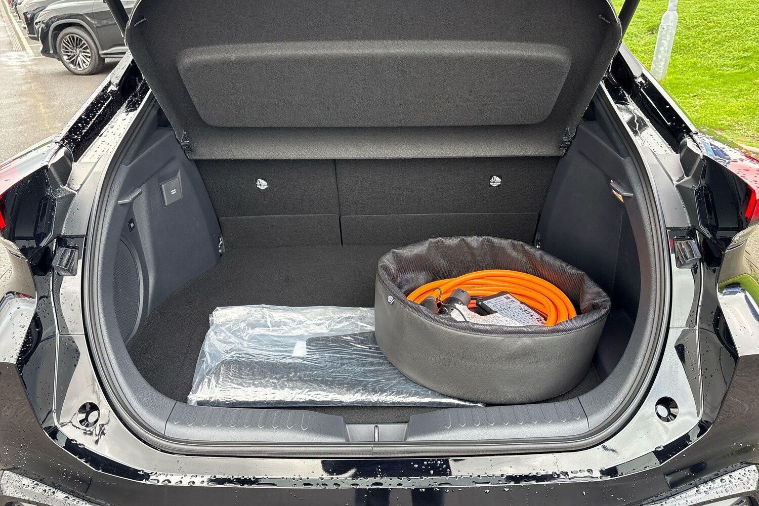 Used Toyota C-HR 2024 for sale - 76441758: Photo 48