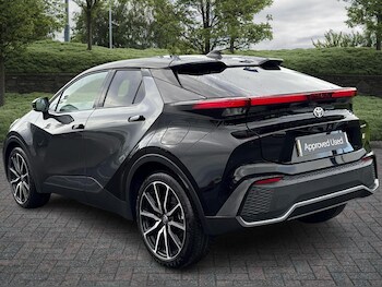 Used Toyota C-HR 2024 for sale - 76441758: Photo