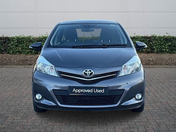 Used Toyota Yaris 2014 for sale - 77647534: Photo