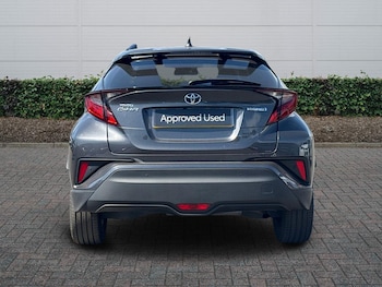Used Toyota C-HR 2021 for sale - 79449249: Photo
