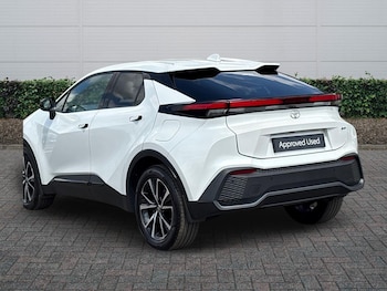 Used Toyota C-HR 2024 for sale - 79077259: Photo