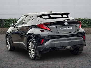 Used Toyota C-HR 2021 for sale - 77725278: Photo