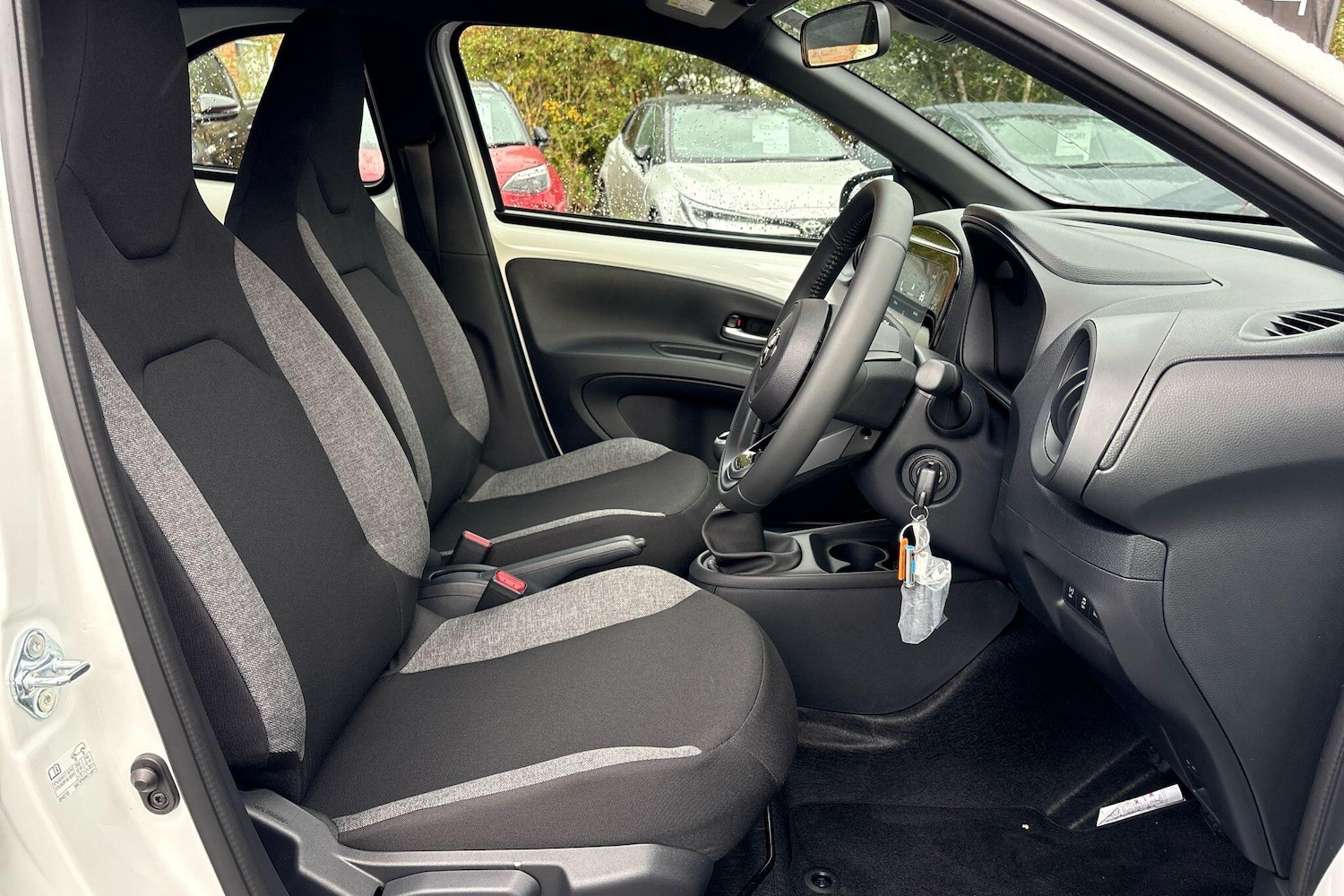 Used Toyota Aygo X 2025 for sale - 76514477: Photo 38