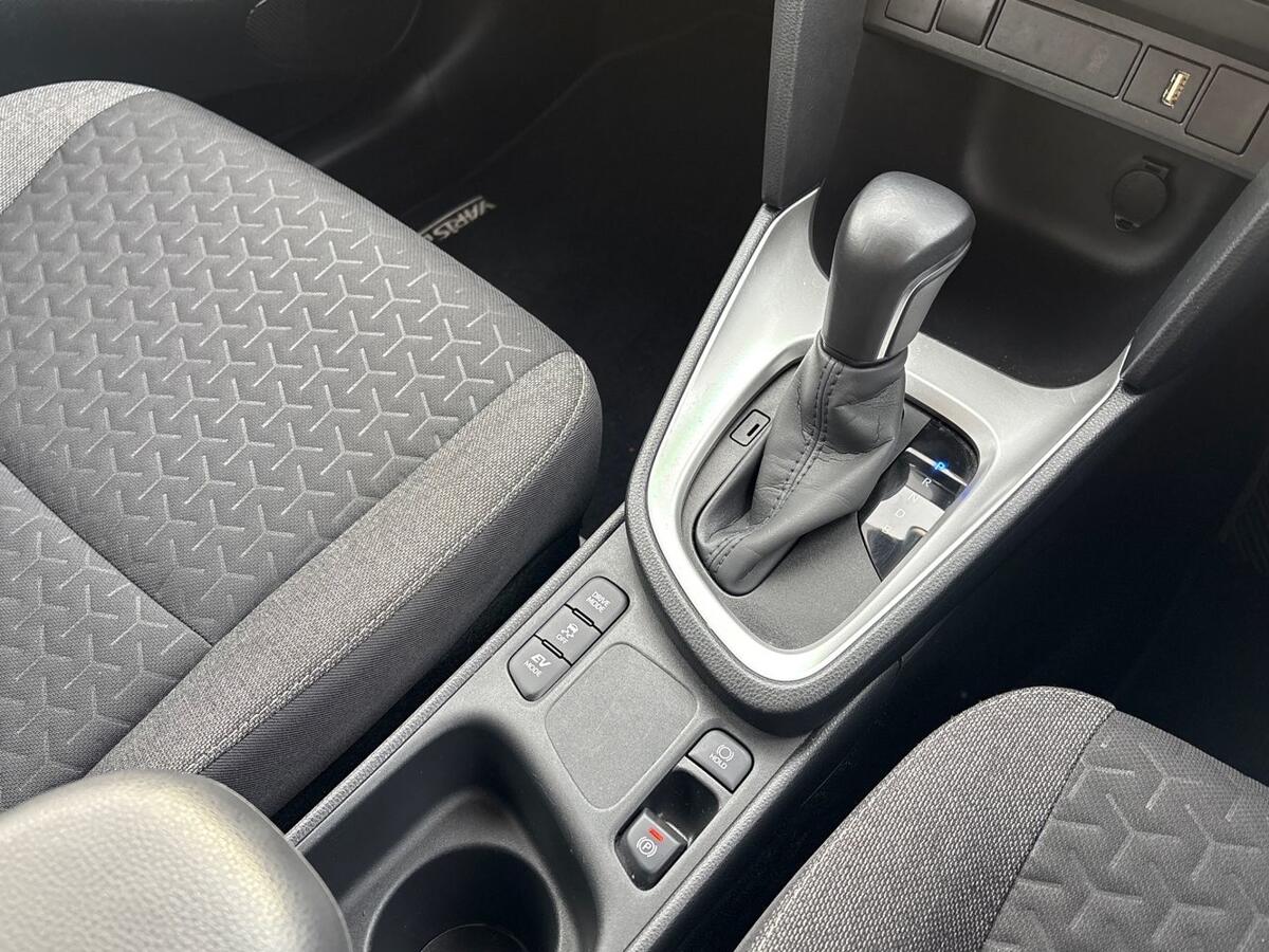 Used Toyota Yaris 2023 for sale - 76800503: Photo 14