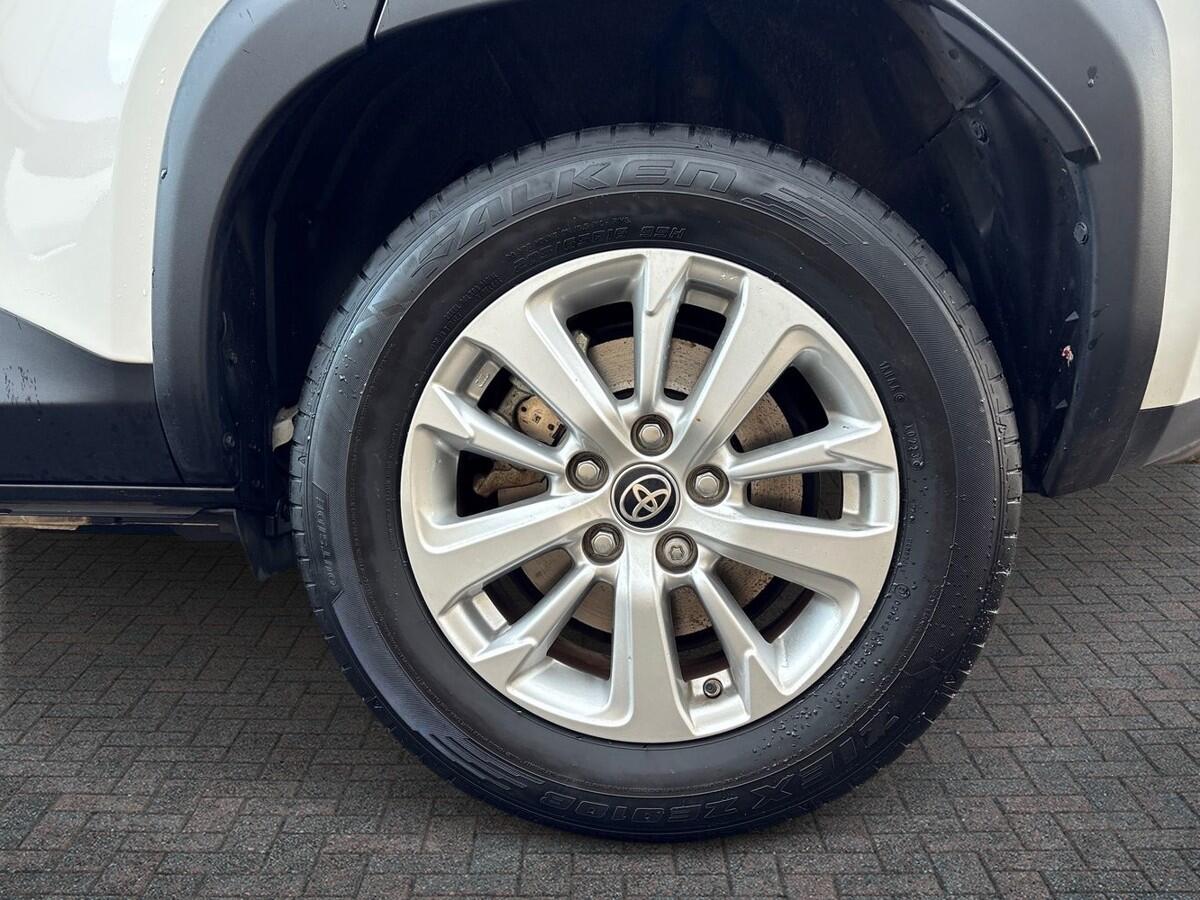 Used Toyota Yaris 2023 for sale - 76800503: Photo 6