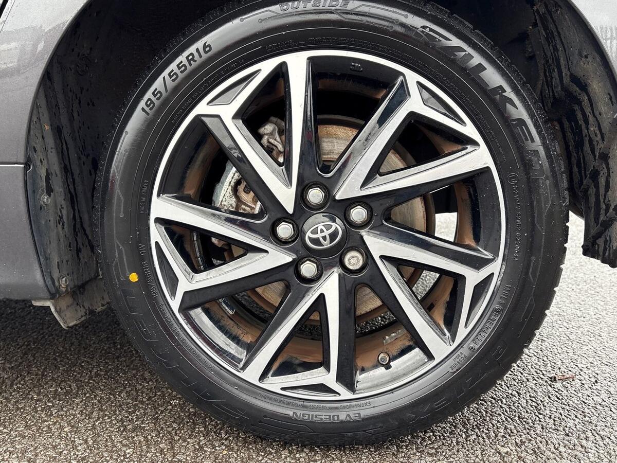 Used Toyota Yaris 2022 for sale - 77060101: Photo 17