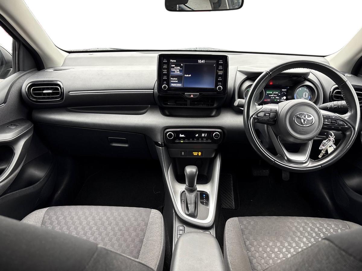 Used Toyota Yaris 2022 for sale - 77060101: Photo 6